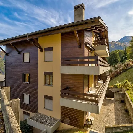 Apartman Valena 5 *